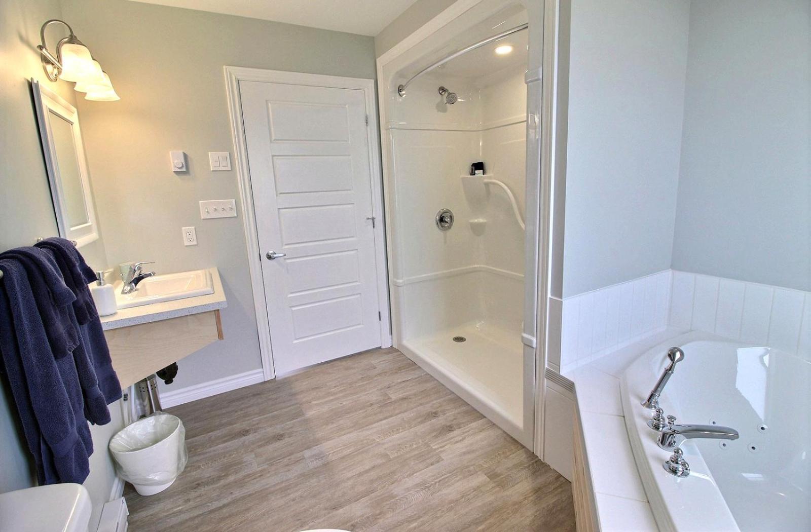 Cavendish Bosom Buddies Cottage Resort ภายนอก รูปภาพ