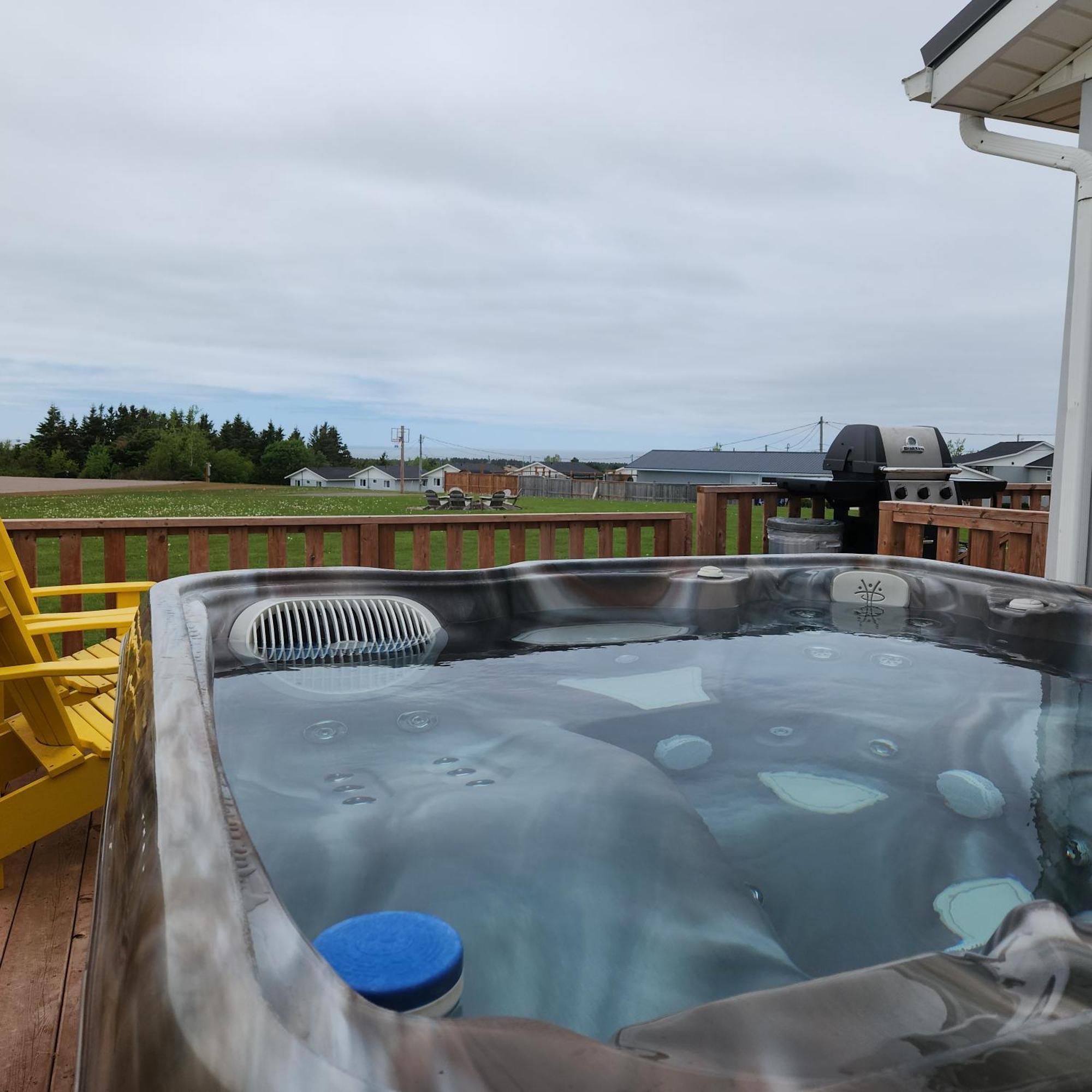 Cavendish Bosom Buddies Cottage Resort ภายนอก รูปภาพ